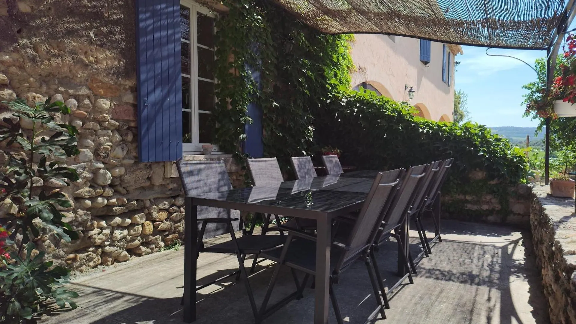 ベッド・アンド・ブレックファスト Ferme De Palumiane - Chambres Climatisees Visan