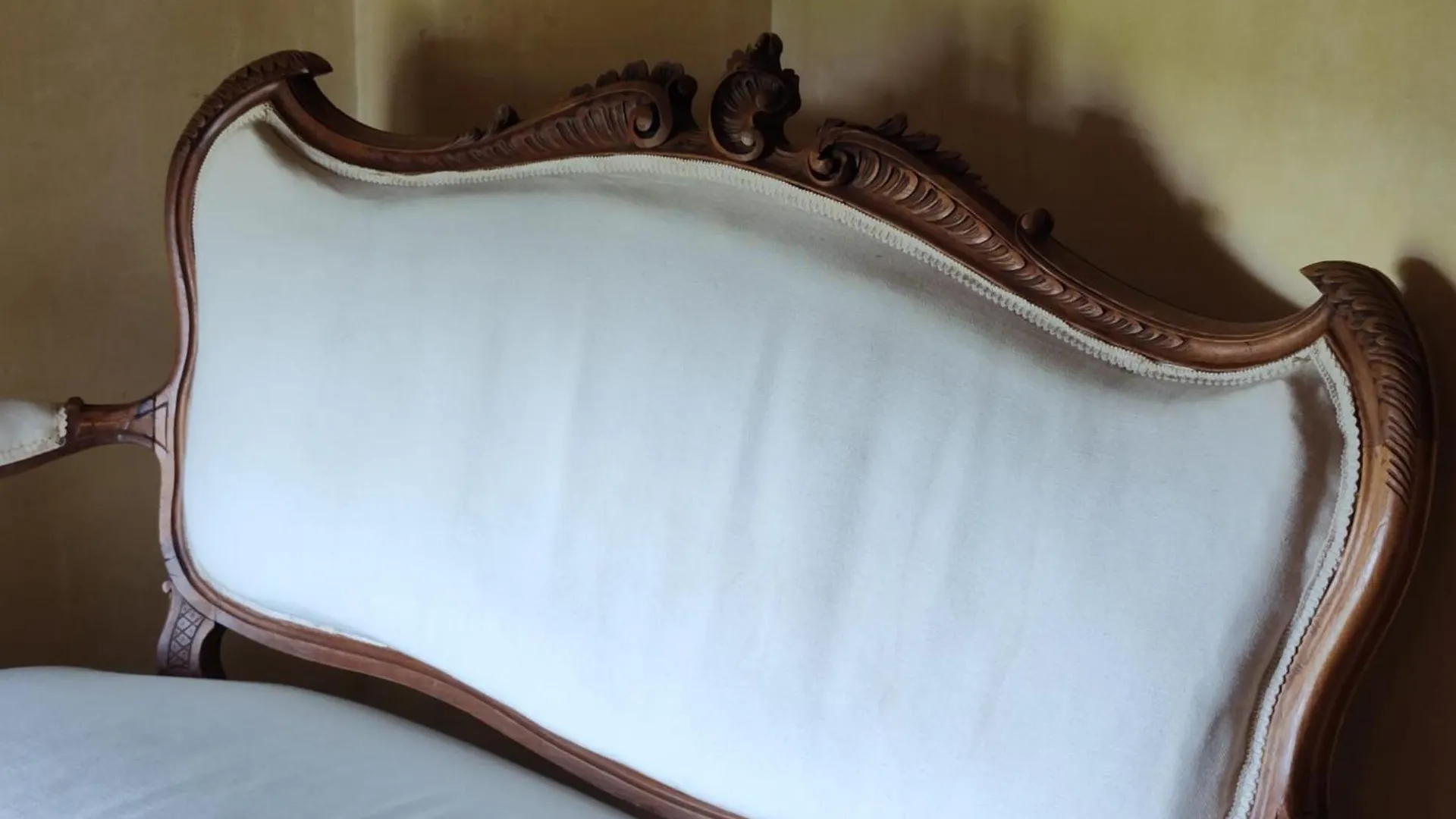 Ferme De Palumiane - Chambres Climatisees Visan Bed & Breakfast